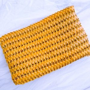 Woven summer clutch nwot